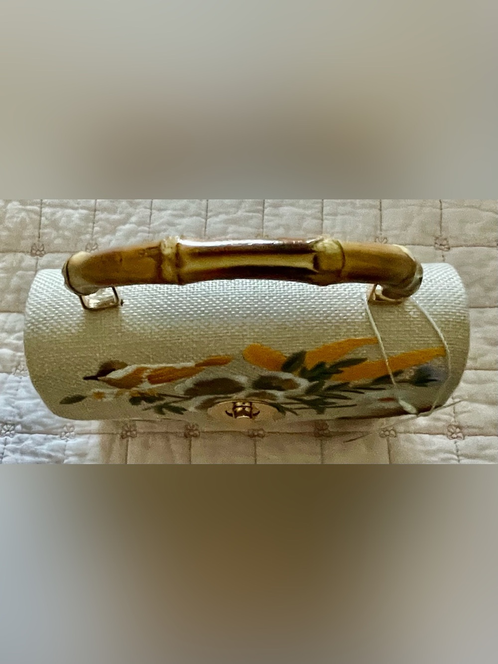 Tommy Bahama Bird & Floral Embroidered Canvas Bamboo Top Handle w Unique Chain - Picture 8 of 16